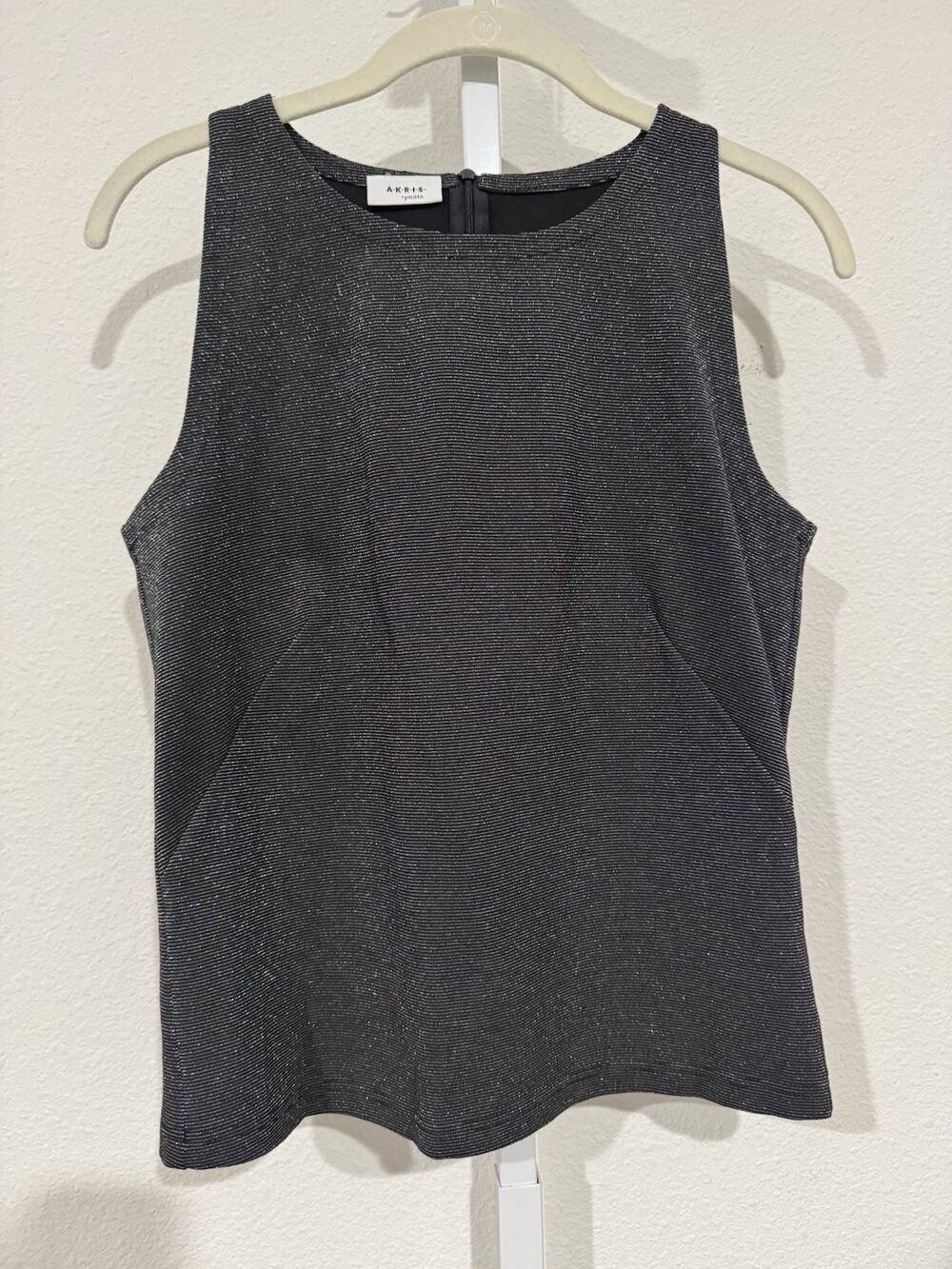 Akris Punto Top 8 Stretch Jersey Sleeveless Black Silver Shimmer Top